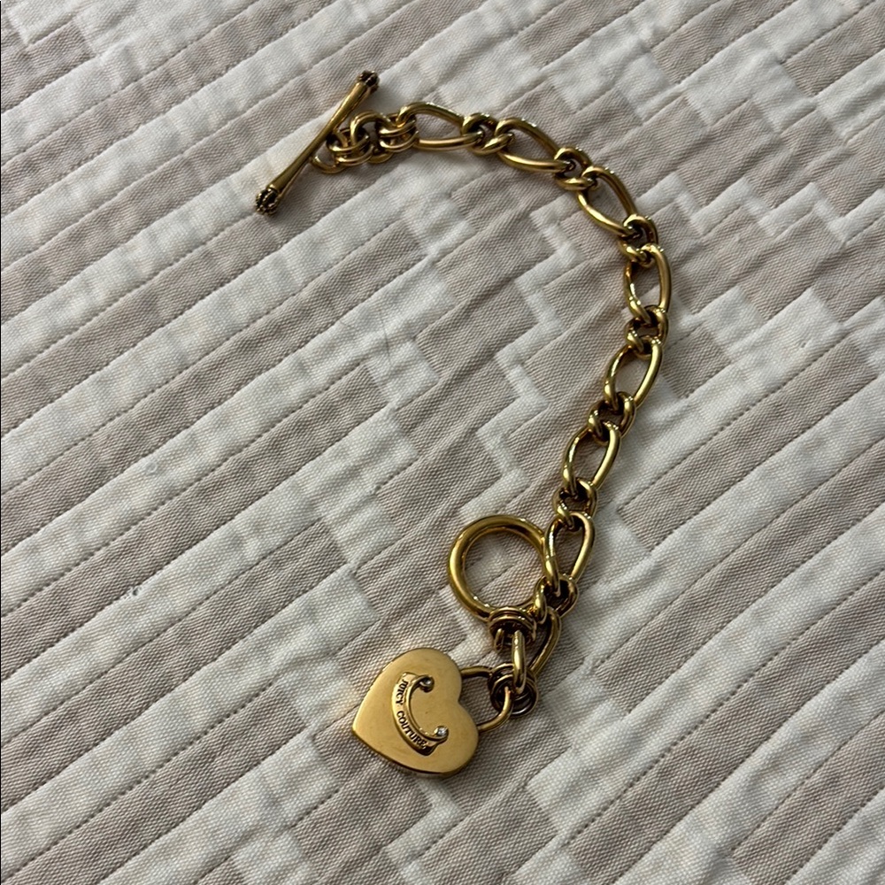 Gold Heart Charm Bracelet